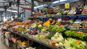The Calzolari Fratelli counter display at Mercato Albinelli in Modena