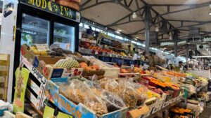 The Calzolari Fratelli stall at Mercato Albinelli in Modena