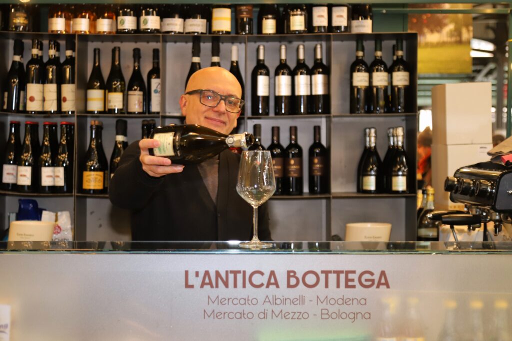 Piatti e proposte di Antica Bottega, Mercato Albinelli di Modena