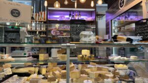 Toma & Tomi — formaggi al Mercato Albinelli di Modena