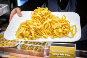 Bottega della pasta — fresh pasta at Mercato Albinelli in Modena