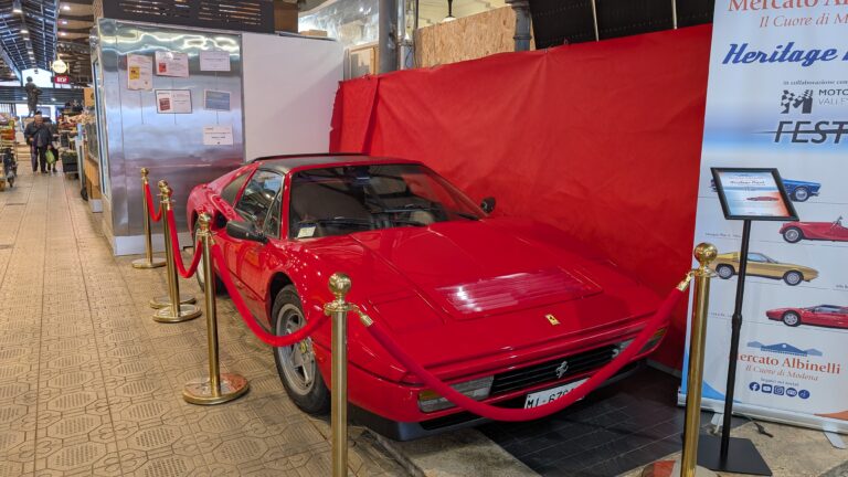 IL MOTOR VALLEY FEST ANCHE AL MERCATO — servizi al Mercato Albinelli di Modena