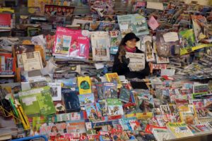 Il banco Edicola Boni Giorgia al Mercato Albinelli di Modena